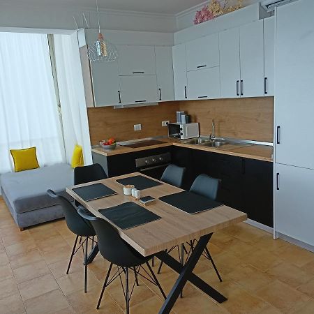 Apartman Dagmar Durrës Exterior foto