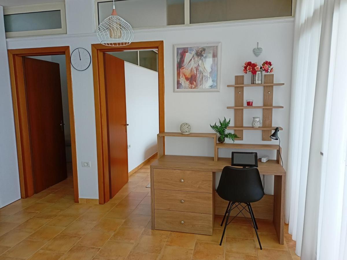 Apartman Dagmar Durrës Exterior foto